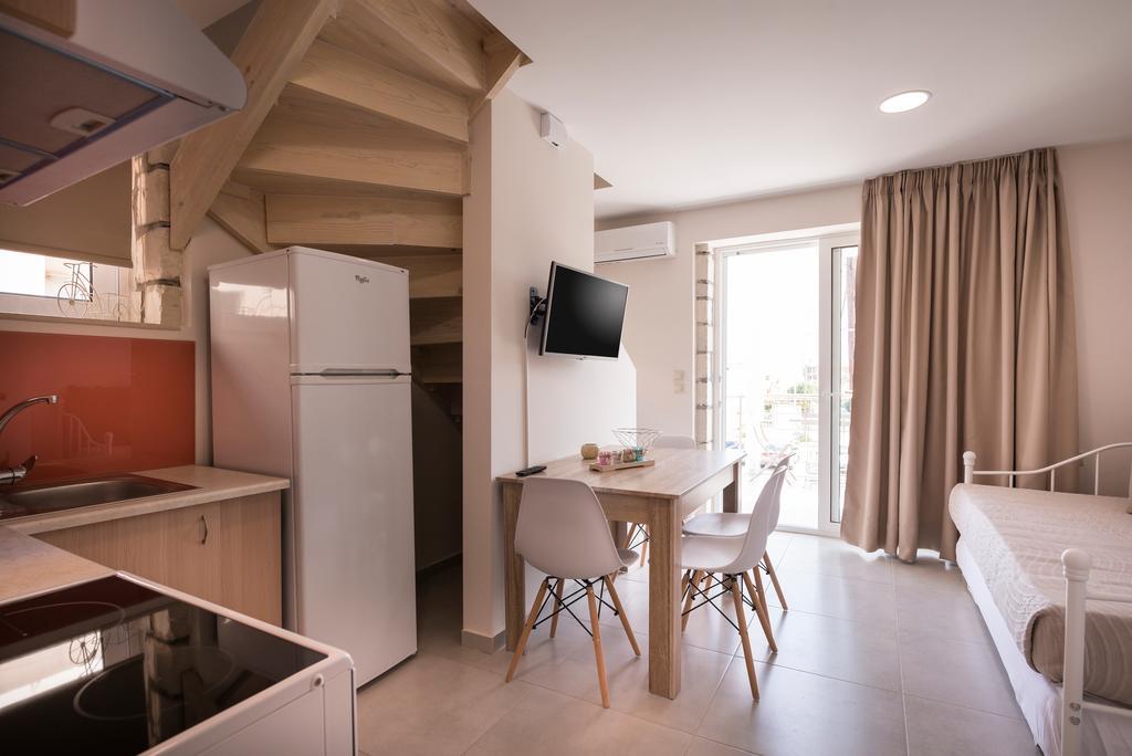 Athina Apartments Near The Sea Platania Platanias  Exterior photo